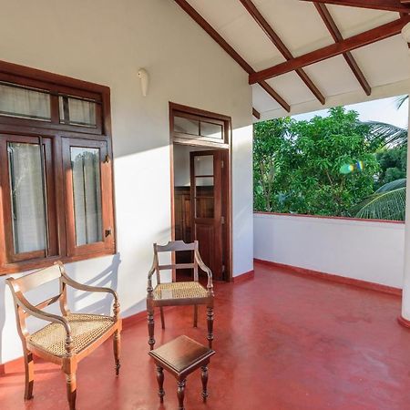 Villa Guru Хикадува Екстериор снимка